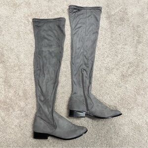 Aldo gray faux suede knee high over the knee flat boots Sz 7.5 low heel